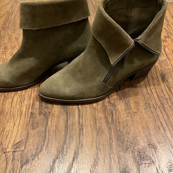 Sole Society suede booties - Picture 3 of 6